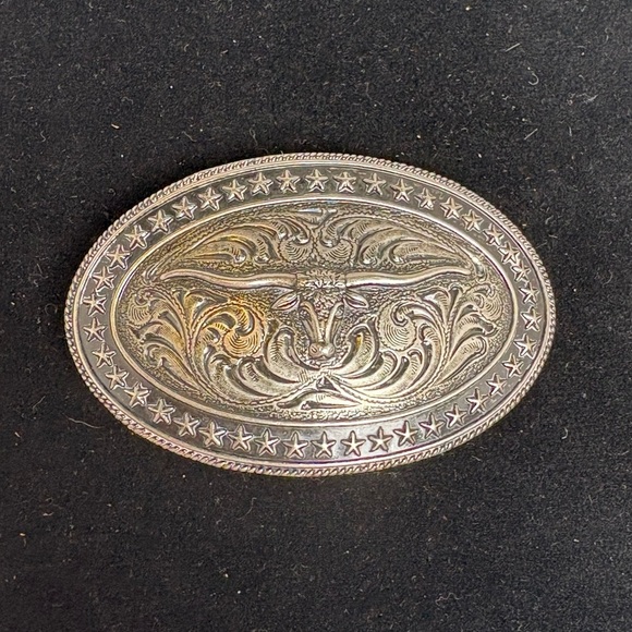 Silver Tone Oval Western Longhorn Belt Buckle - Picture 2 of 8